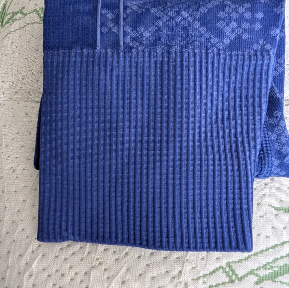 Lululemon Ebb to Street Heathered Sapphire Blue Snake Seamless Legging